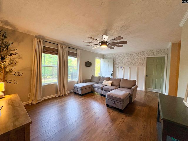 102 Caledonia Court, Leesville, SC 29070