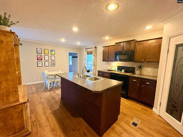 102 Caledonia Court, Leesville, SC 29070