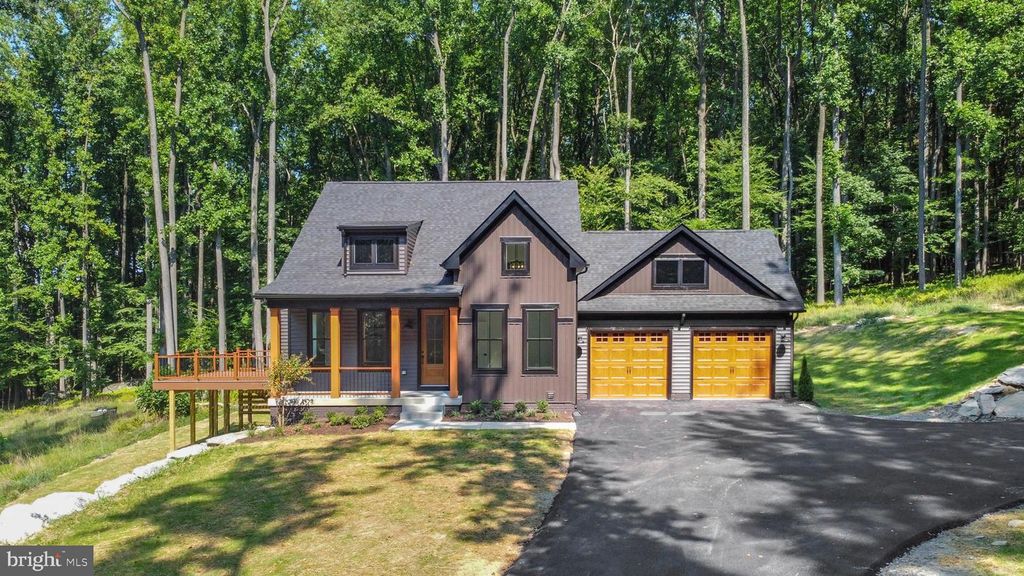 1401 SHANNON DR S, Greencastle, PA 17225