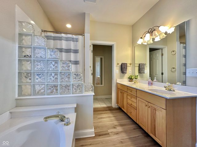 11216 Windermere Boulevard, Fishers, IN 46037