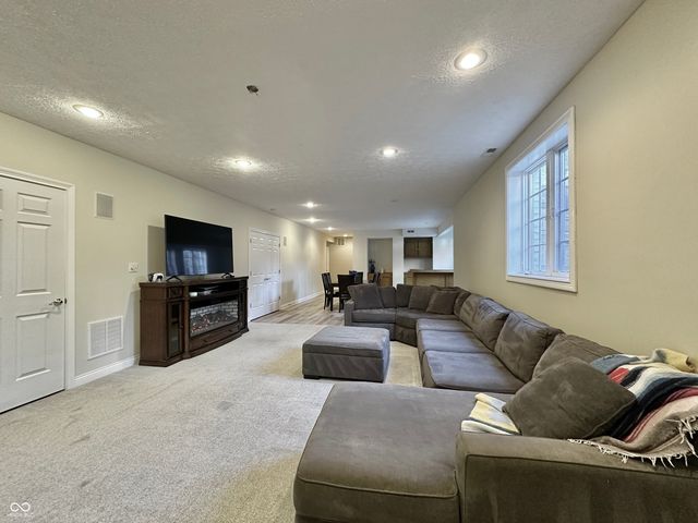 11216 Windermere Boulevard, Fishers, IN 46037