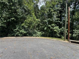 162 Wana SE Circle, Mableton, GA 30126