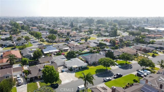 7503 Muller, Downey, CA 90241