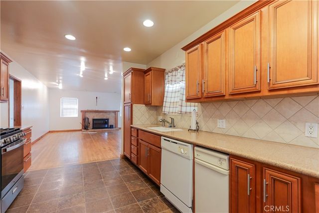 7503 Muller, Downey, CA 90241