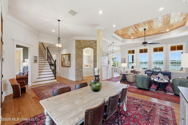 104 Chantry Lane, Madison, MS 39110