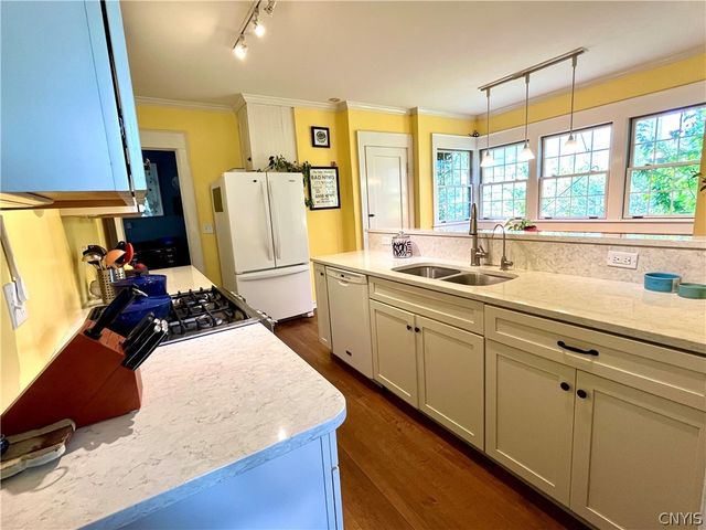 112 Rugby Road, Syracuse, NY 13206