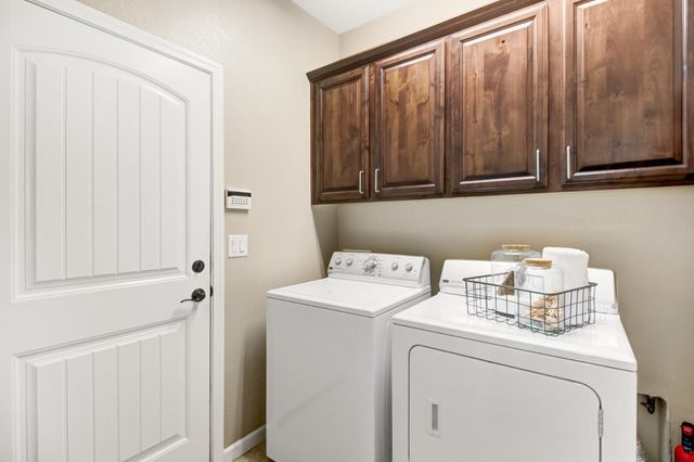 4187 Hovnanian Dr, Sacramento, CA 95834