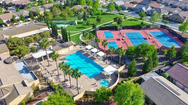 4187 Hovnanian Dr, Sacramento, CA 95834