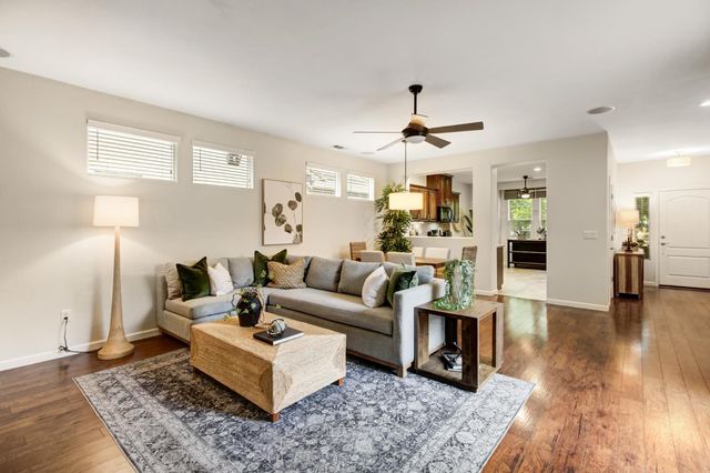 4187 Hovnanian Dr, Sacramento, CA 95834