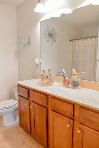 25 ROWAND WAY E, Clementon, NJ 08021