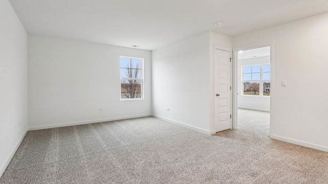 10006 Edgebrook Lane, Huntley, IL 60142