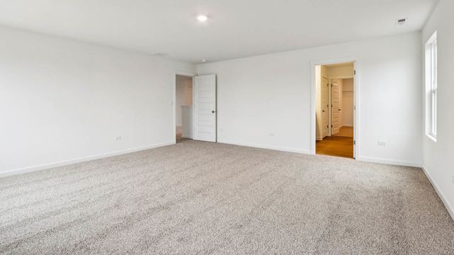 10006 Edgebrook Lane, Huntley, IL 60142