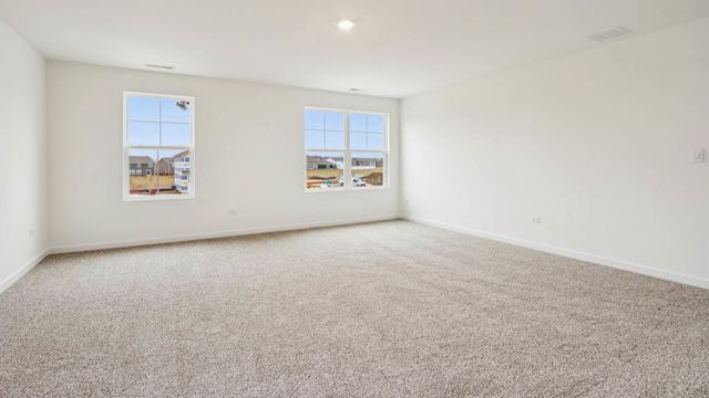 10006 Edgebrook Lane, Huntley, IL 60142