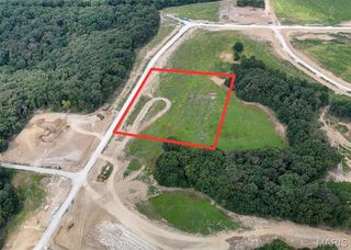408 Stones Throw Court, Defiance, MO 63341