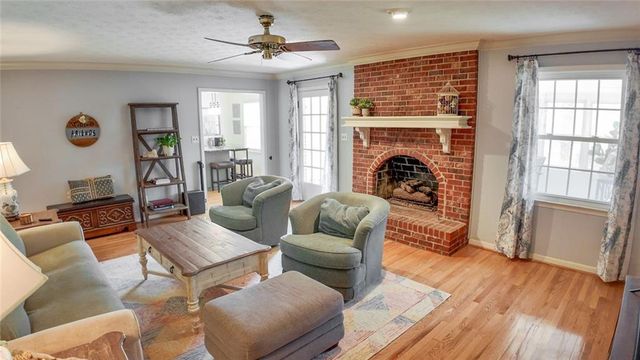 1220 Heritage Hills Circle, Snellville, GA 30078