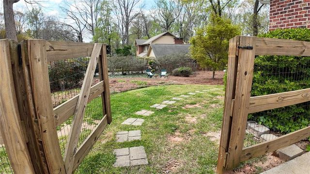 1220 Heritage Hills Circle, Snellville, GA 30078