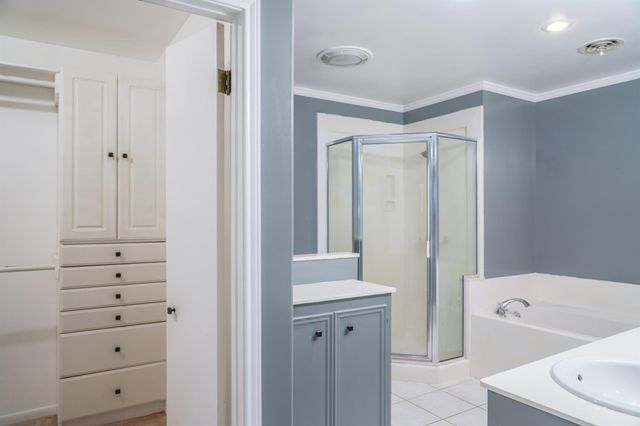 115 Neal Road, Wharton, TX 77488