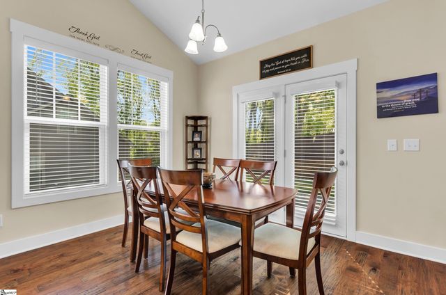 104 Mare's Head Place, Taylors, SC 29687