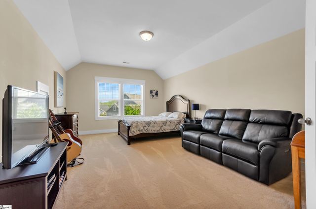 104 Mare's Head Place, Taylors, SC 29687