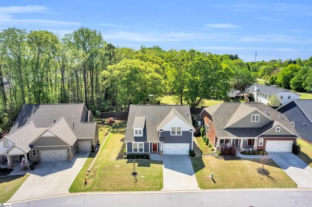 104 Mare's Head Place, Taylors, SC 29687