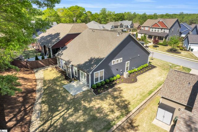 104 Mare's Head Place, Taylors, SC 29687