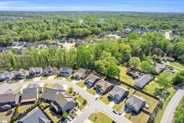 104 Mare's Head Place, Taylors, SC 29687