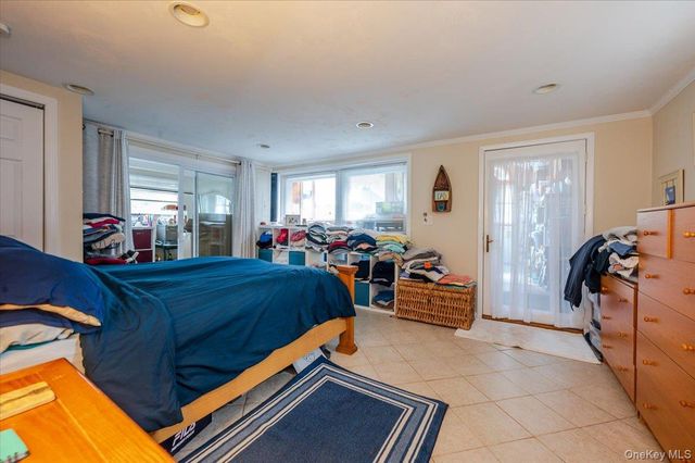 1 Bellmore Avenue, Point Lookout, NY 11569