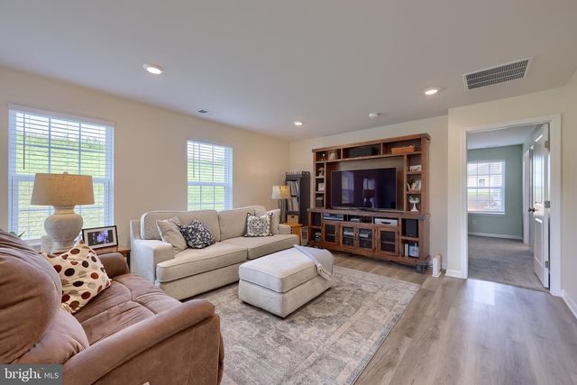 2011 PAPERBACK WAY, York, PA 17408