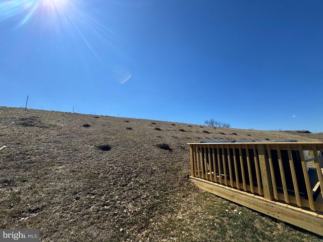 2011 PAPERBACK WAY, York, PA 17408