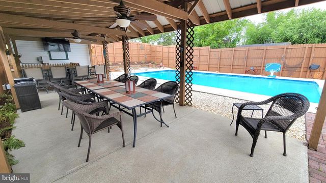 8560 ANTHONY HIGHWAY, Waynesboro, PA 17268