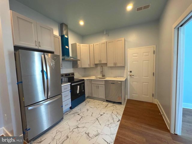 1521 11TH ST NW, Washington, DC 20001