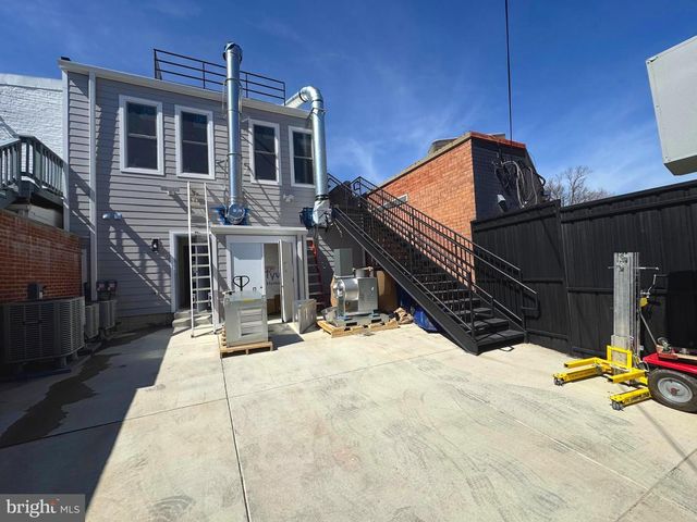 1521 11TH ST NW, Washington, DC 20001