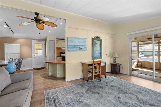 5427 SEVILLE DRIVE, Zephyrhills, FL 33541