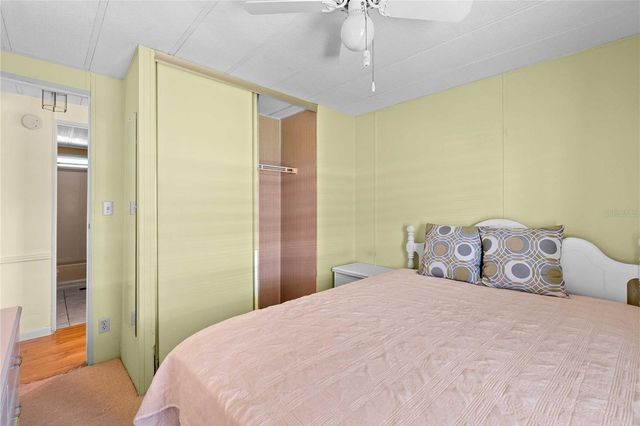 5427 SEVILLE DRIVE, Zephyrhills, FL 33541