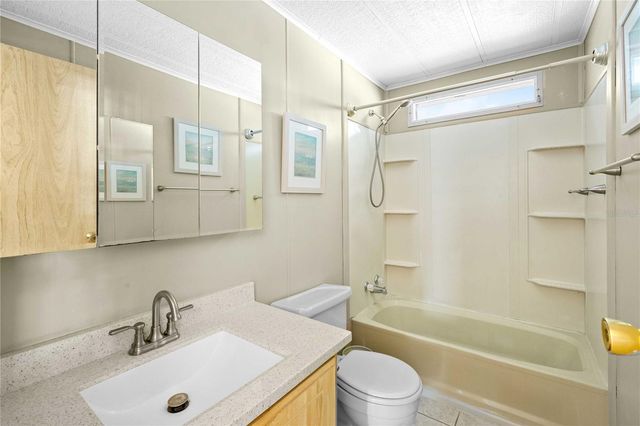 5427 SEVILLE DRIVE, Zephyrhills, FL 33541