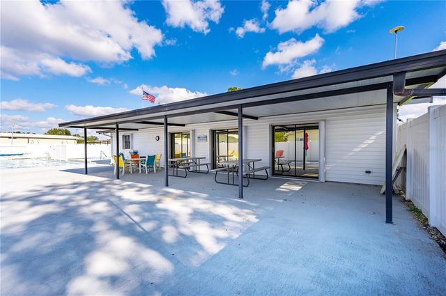 5427 SEVILLE DRIVE, Zephyrhills, FL 33541