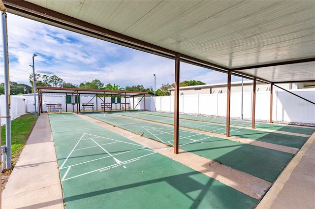 5427 SEVILLE DRIVE, Zephyrhills, FL 33541