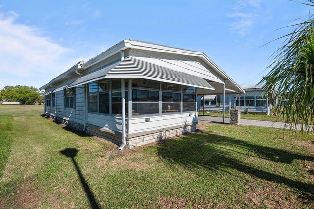 5427 SEVILLE DRIVE, Zephyrhills, FL 33541