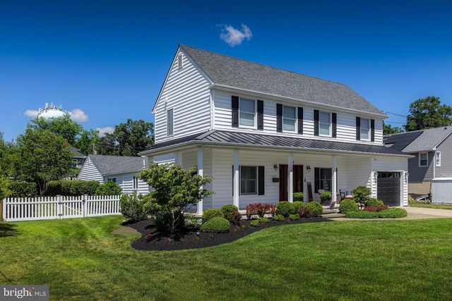 208 N MARION AVE, Wenonah, NJ 08090