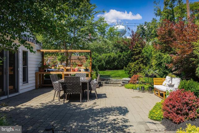 208 N MARION AVE, Wenonah, NJ 08090