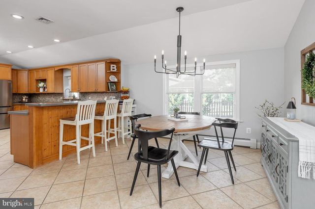 208 N MARION AVE, Wenonah, NJ 08090