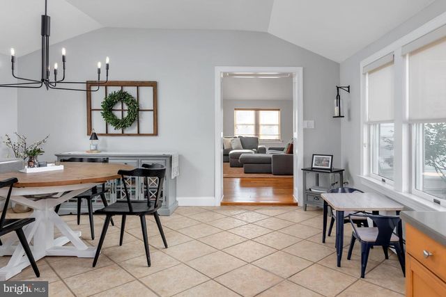 208 N MARION AVE, Wenonah, NJ 08090