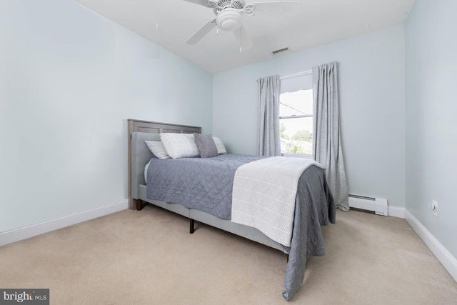 208 N MARION AVE, Wenonah, NJ 08090