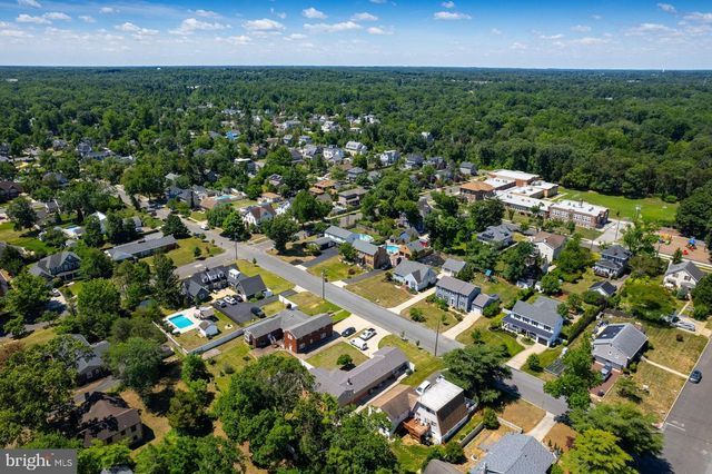 208 N MARION AVE, Wenonah, NJ 08090