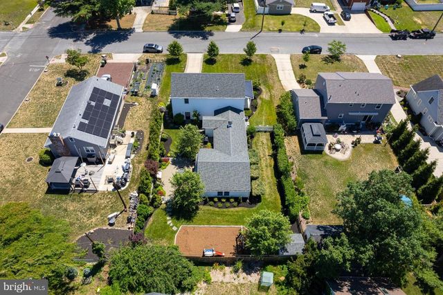 208 N MARION AVE, Wenonah, NJ 08090