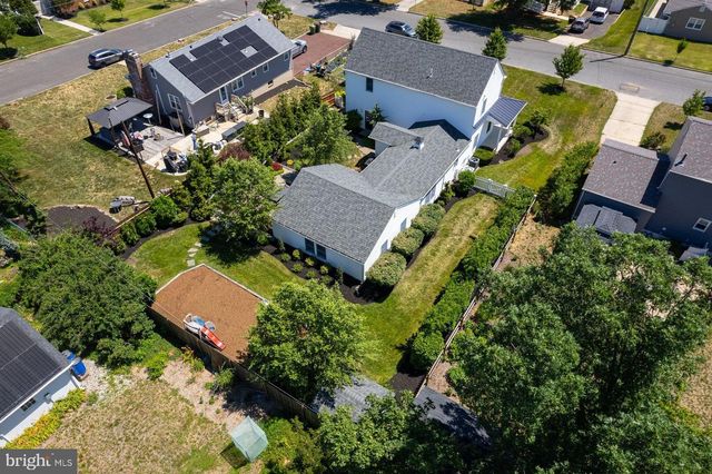 208 N MARION AVE, Wenonah, NJ 08090