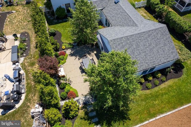 208 N MARION AVE, Wenonah, NJ 08090