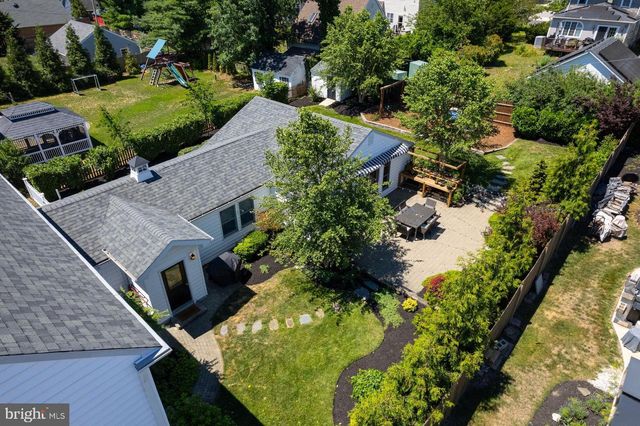208 N MARION AVE, Wenonah, NJ 08090