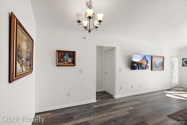 28263 Oakmonte Circle, Lyon Charter Township, MI 48165