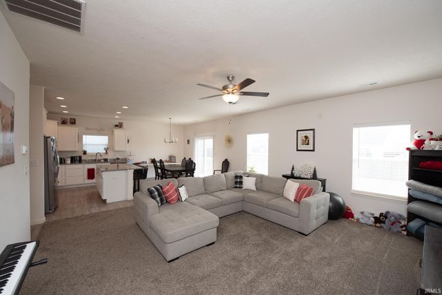 1149 Groom Lane, West Lafayette, IN 47906